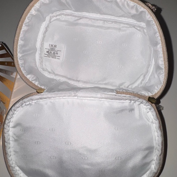 Dior Beauty Holiday Zip Around Cosmetic Bag w/ Samples - Picture 10 of 11